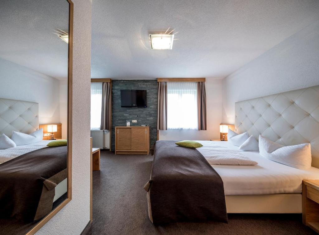 Post Hotel Paznaun Зе Екстер'єр фото